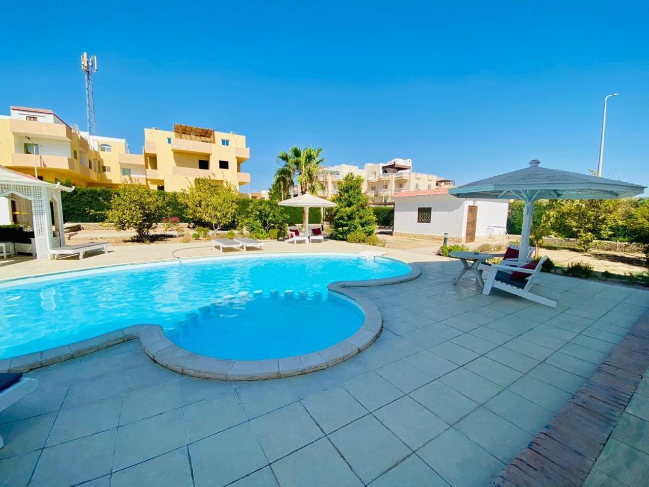 Happiness Villa Majawish, Close To The City Center Hurghada Exterior photo